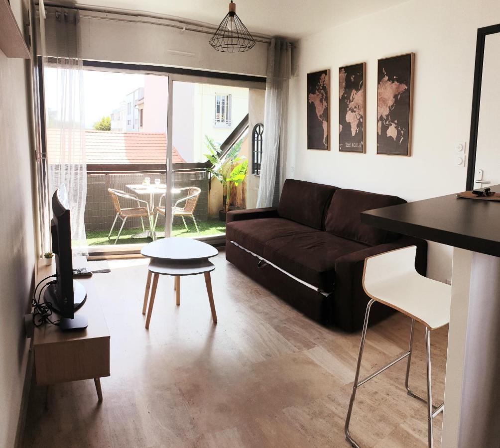 Mon Appart Bougnat Apartment